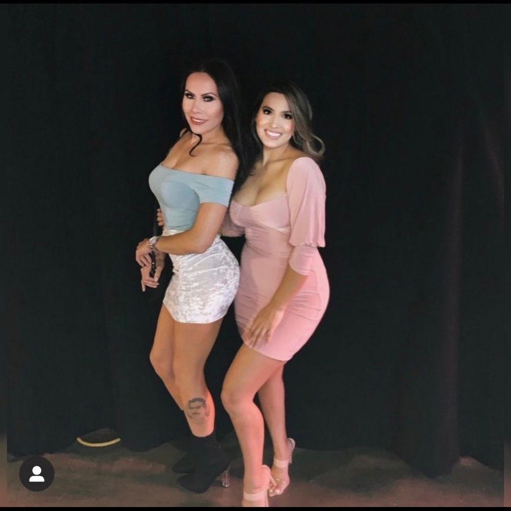 Dress - Picture 2 of 2